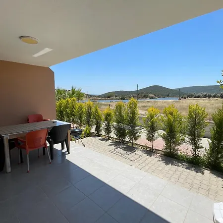 Vilurla * Urla